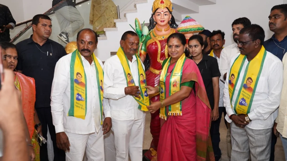 కవిత సమక్షంలో తెలంగాణ రక్షణ సేనలో ఉస్తం శ్రీనివాస్ చేరిక